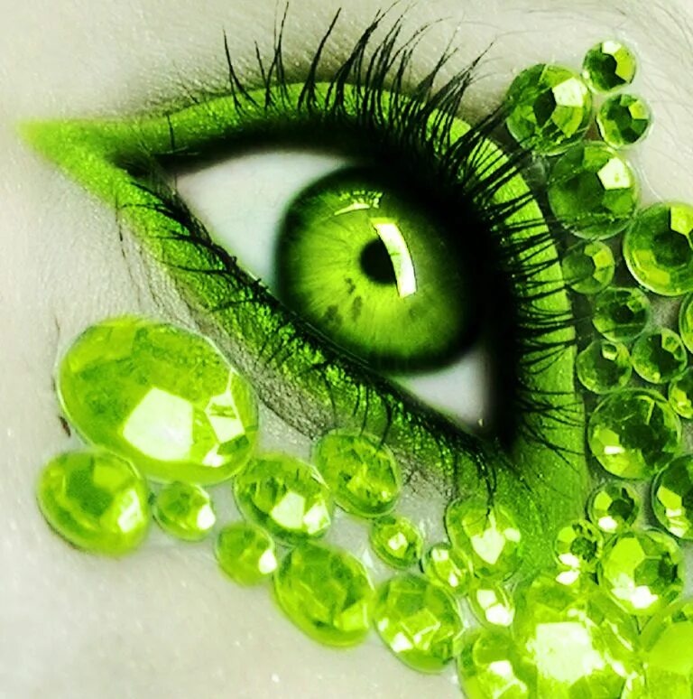 Красивые глаза. Яркие зеленые глаза. Салатовые глаза. Красивый зеленый цвет.