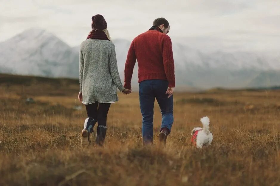 быть как можно ближе. объятия картинки. любовь слепа афоризмы. быть как можно ближе. мотиватор про сердце.