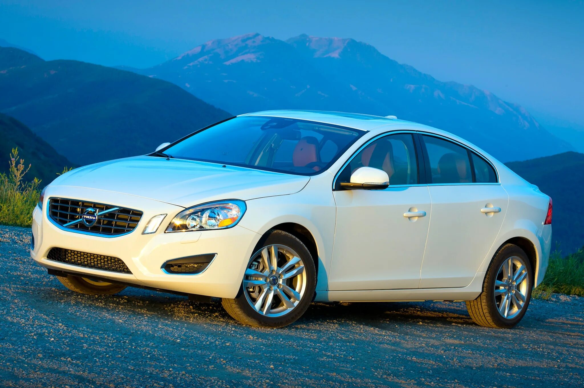 Volvo s60 t5. Вольво s60 2013. Volvo s60 20t.