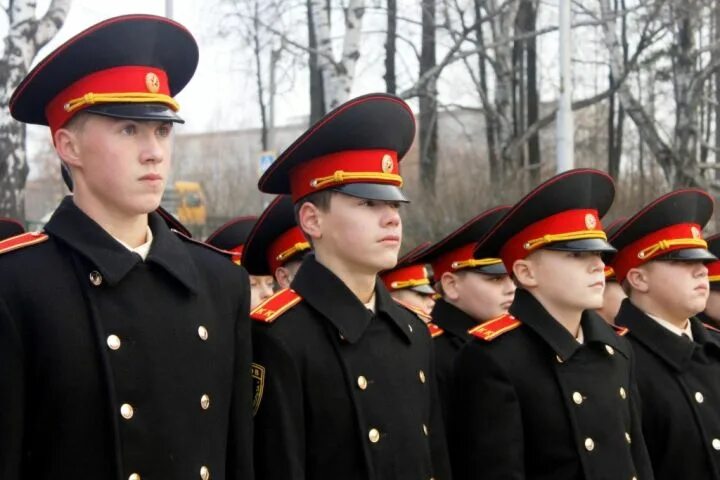 Кадетское училище в Кемерово. Кадеты полиции Кемерово. КШИ Серов. Серов КШИ мастер кадет. Интернат полиции