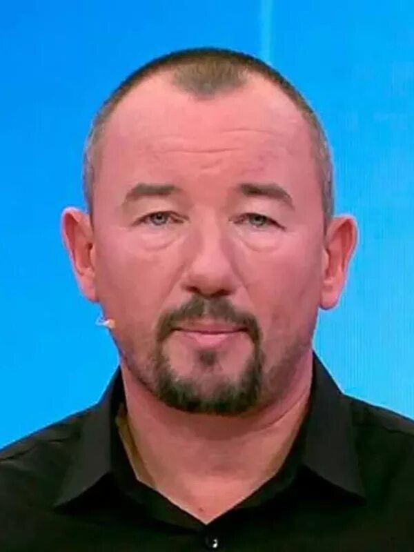 Ведущий время сколько лет. Ведущий время сколько лет