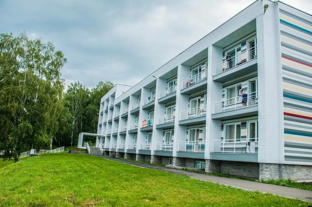 Путевки в прокопьевске санаторий. Санаторий прокопьевский сосновый бор. Прокопьевский санаторий шахтер. Путевки в прокопьевске санаторий. Лагерь шахтер прокопьевск.