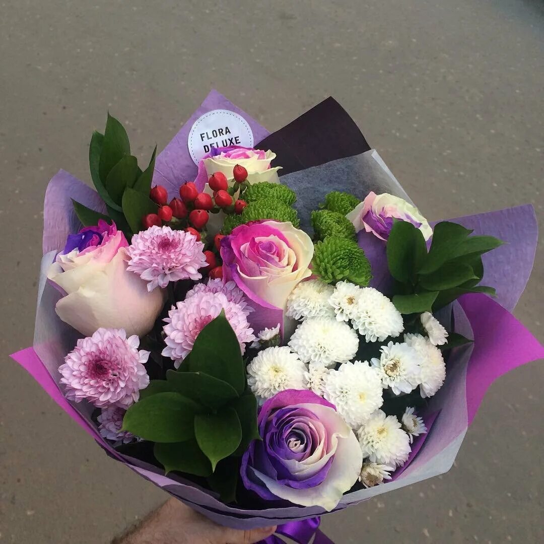 букет 25 роз черно фиолетовые. смешанные букеты. цветы воронеж. Flora воронеж. Flora воронеж.