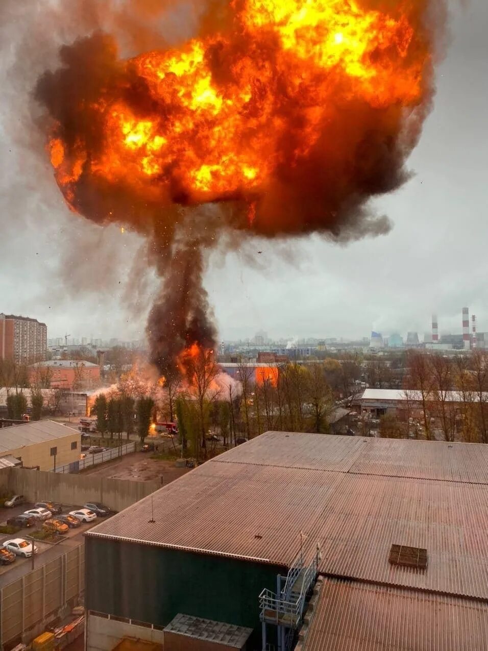 Пожары и взрывы. Пожар в Москве. Горящие здания. Взрыв газа. Горел газопровод