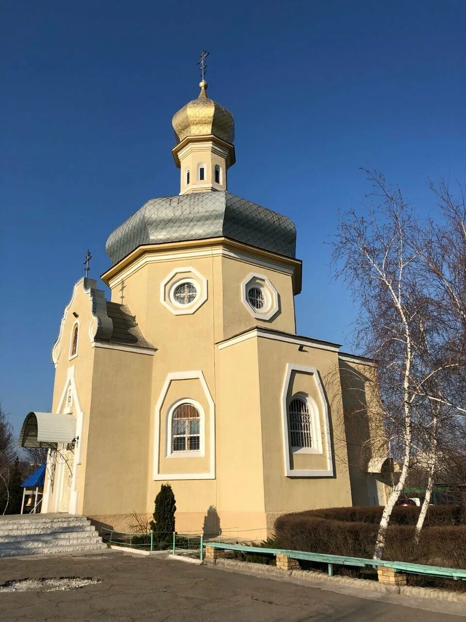 Каменском днепропетровской области. Церковь город Каменское Украина. Каменское Днепропетровская область. Село Каменское Днепропетровская область. Г.Каменское Днепропетровская обл.храм св Николая.