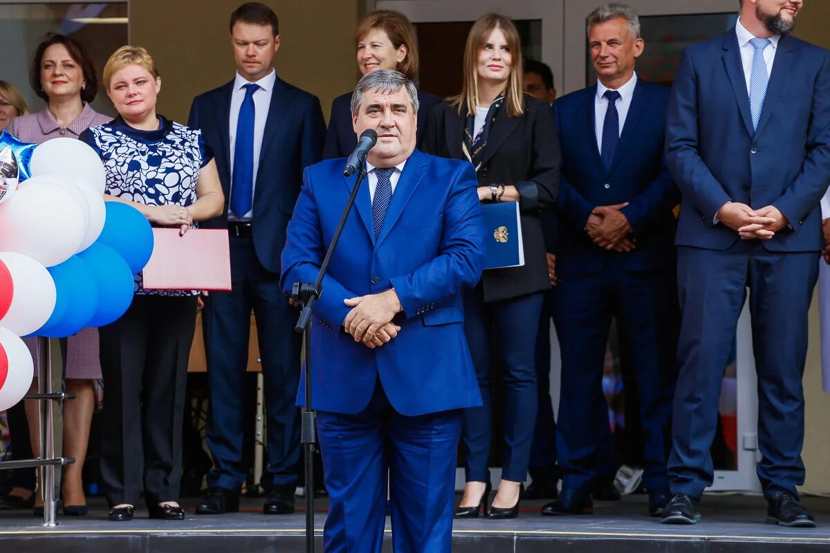 Элжур 57 калининград. 57 школа калининград. директор школы 57 калининград. школа номер 57 калининград.