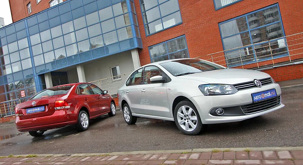 Polo sedan -70. Обслуживание фольксваген поло седан. Полицейский поло седан. Сервис фольксваген в москве. Vw polo 2016 акб.