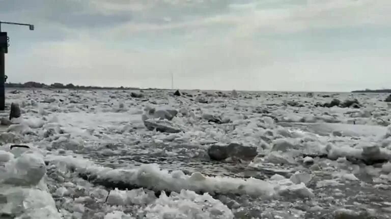 Ледоход обь нижневартовск. Ледоход на оби нижневартовск. уровень воды в енисее подсинее. уровень воды река обь город камень на оби. уровень воды в оби в нижневартовске на сегодня 06.10.2025г.