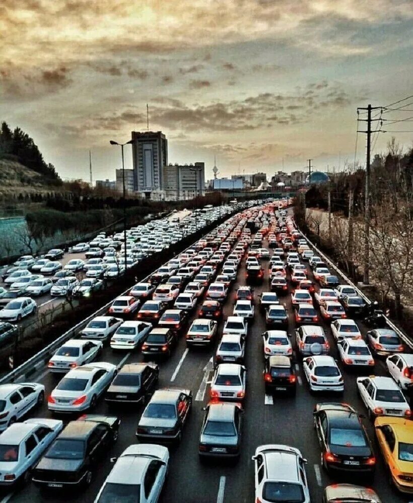 Traffic picture. Автомобильный трафик. Пробка машин. Пробка на дороге. Пробки в городе.