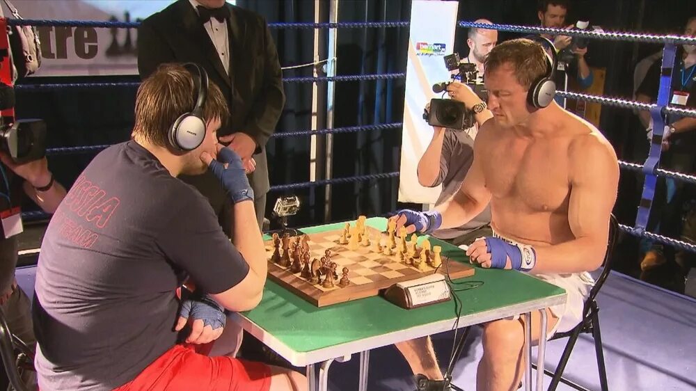 Шахбокс фит. Шахбокс что это. Бокс и шахматы вид спорта. Ильсур исхаков шахбокс. Ипе рубинг шахбокс.