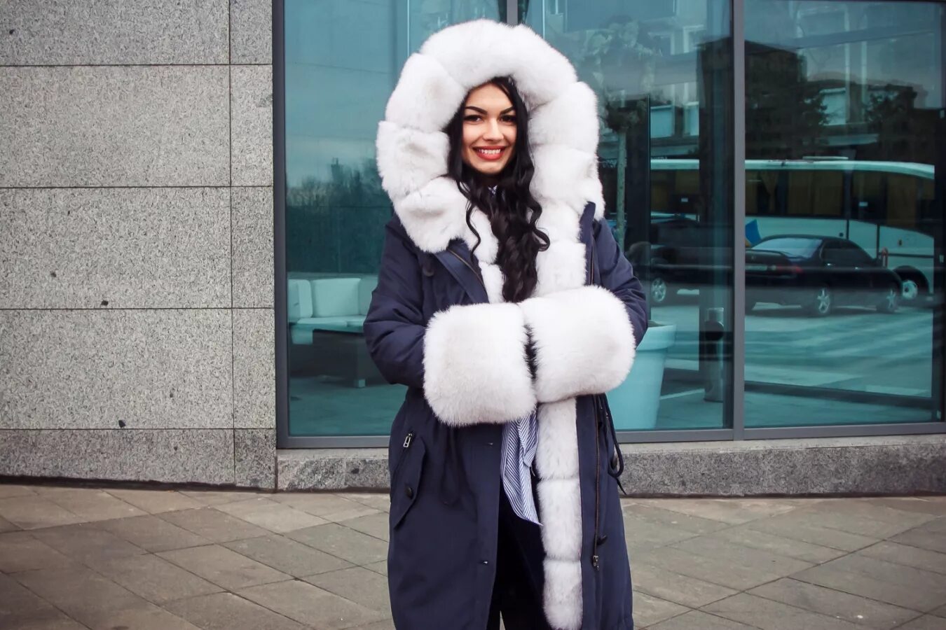 парка мех песец. парки с мехом женские. парка с мехом чернобурки 110 см. парка с натуральным мехом снежная королева. парка acasta с мехом ламы.