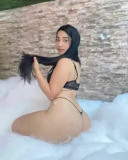 Pack de joselisjohana con sus mejores nudes atrevidos 