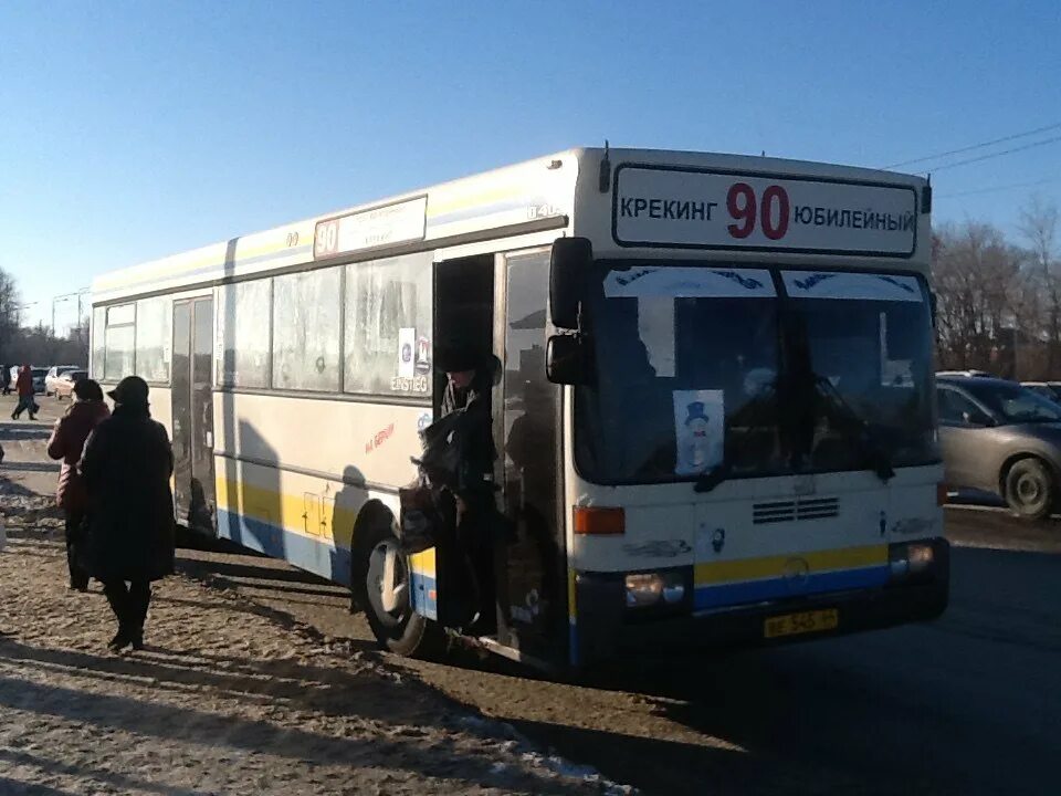 Автобус 90 Саратов. Маршрут 90 автобуса Саратов. Автобус 2д Саратов. Саратовский автобус. Ратов автобус