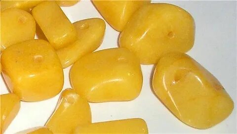 Желтый яркий камень