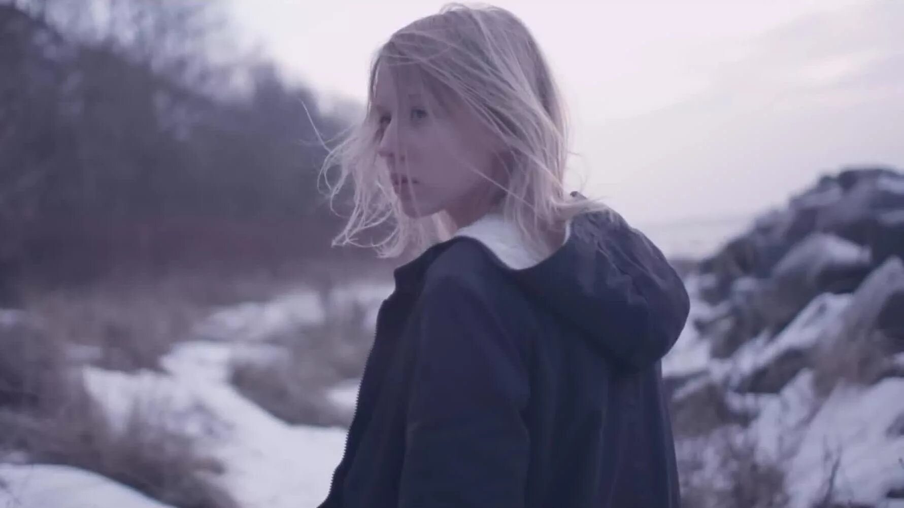 Bmth sleepwalking. Sleepwalking bring me the horizon обложка. Sleepwalking bring me the horizon. Sleepwalking обложка. Bring the horizon sleepwalking.