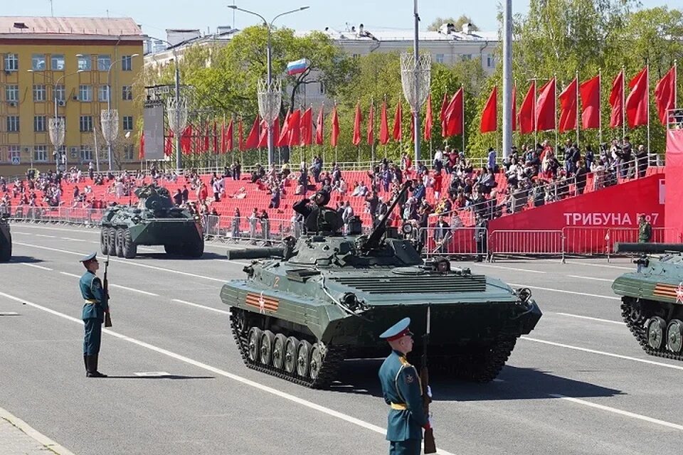 Площадь куйбышева на параде 2022. Площадь куйбышева самара парад 2023. Площадь куйбышева самара 9 мая. Парад самара 2022 9 мая. Парад победы 2022 самара.