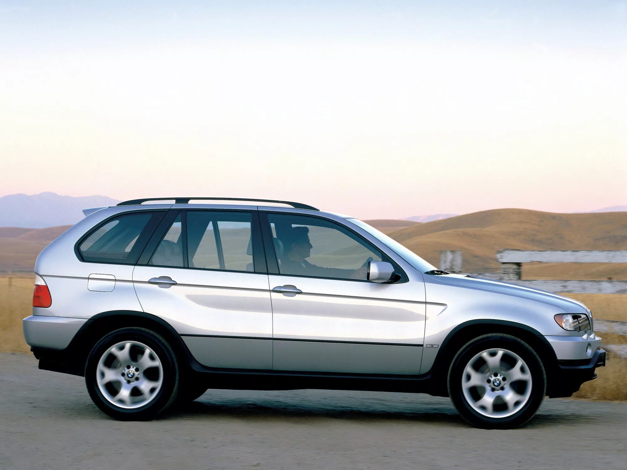 Bmw x5 2006. БМВ х5 1999-2003. БМВ х5 е53 1999. BMW x5 e53 1999. BMW x5 2000.