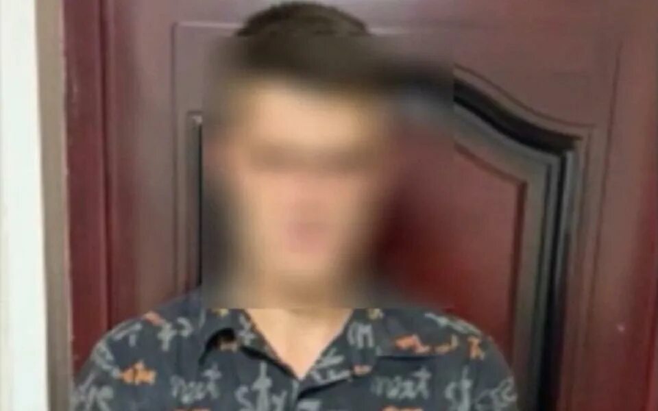 17 Летний парень. Видеозаписи мальчик показал. Ограбили инвалида. Фото 14 летнего парня.