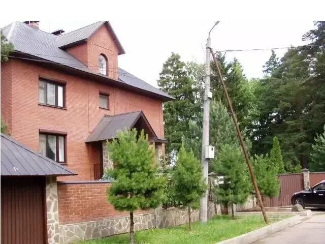 Частный дом опалиха. Опалиха папанина. Дома в опалихе красногорск. 15. Дома в опалихе красногорск.