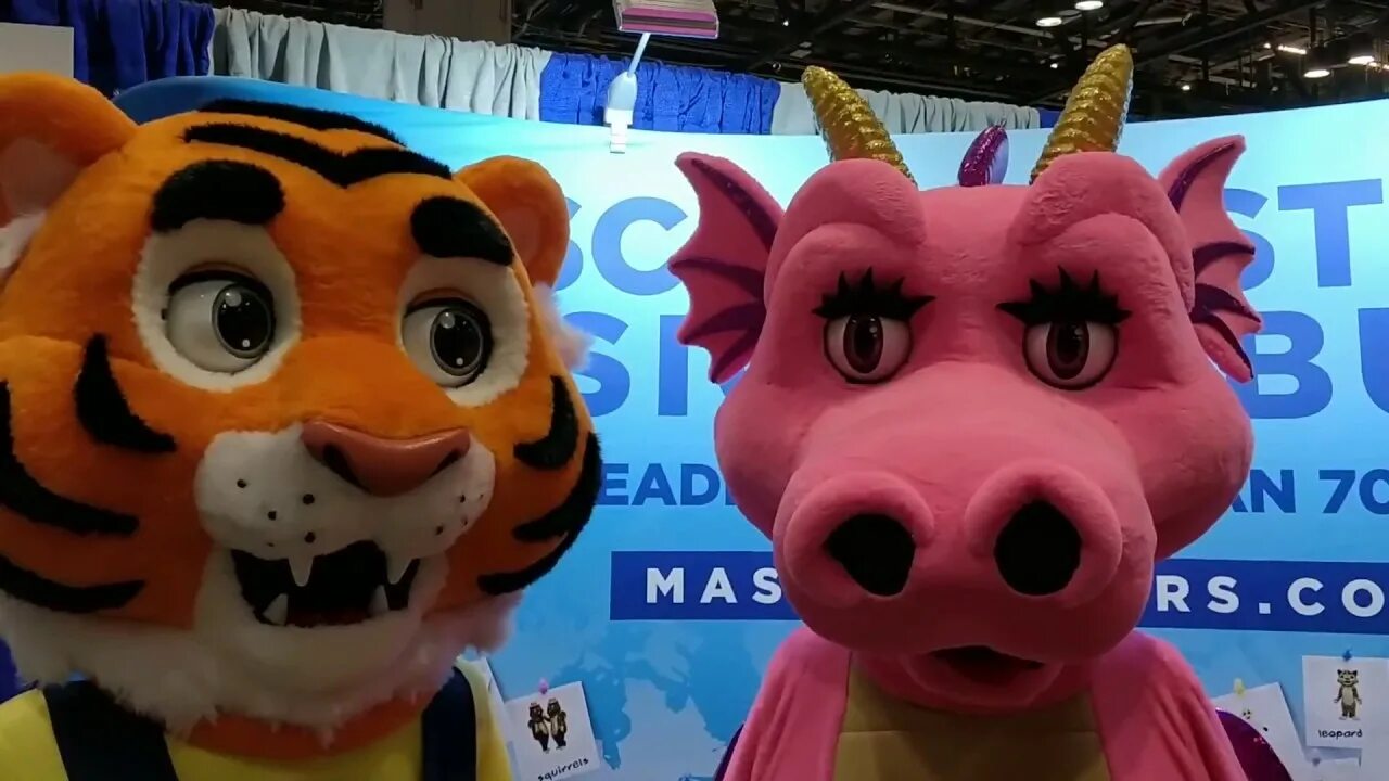 Чак аниматроник. Аниматроник маскот. mascot makers.