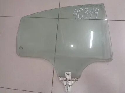 Стекло пассат в5