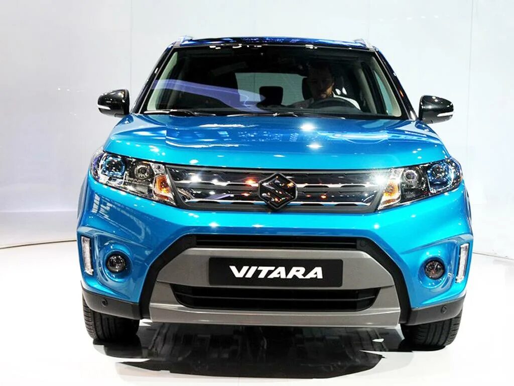 Сузуки купить 2015. Сузуки Витара 2015. Suzuki Vitara 2015. Судзуки Витара 2015. Suzuki Grand Vitara 2015.