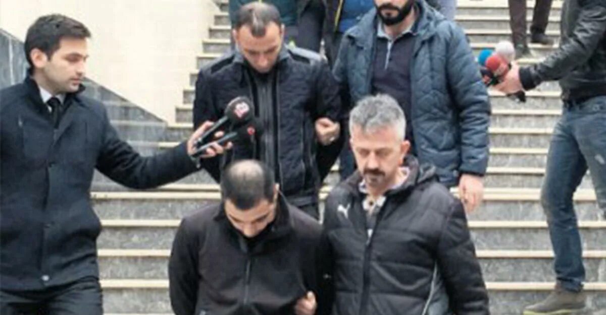 Армяне в Стамбуле. Турецкий прокурор. Рэданы напали на армян. Как в стамбвлп относятся к армянской группе.