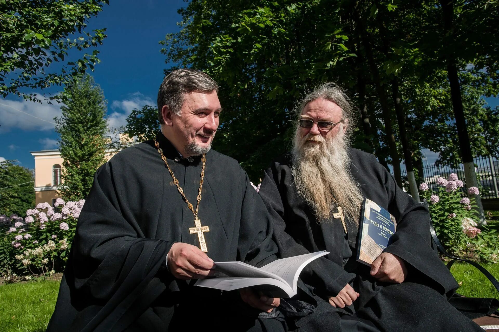 Язык священника. Язык священников. Вера римско-католической церкви. Учебник бакалавра теологии. Язык священников.