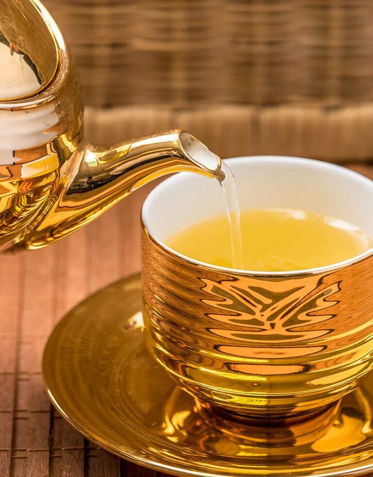 Купить золотой чай. Голден чай Шри-Ланка. Чашка чая. Роскошный чай. Чай золотистый.
