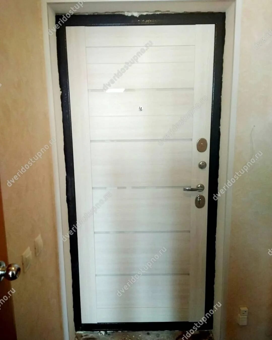 двери нижняя тура. двери нижняя тура.