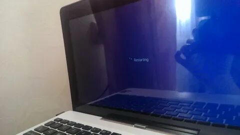 Синий экран ноутбука asus