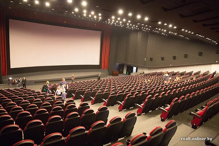 кинотеатр художественный москва отреставрированный. в москве открывается самый большой кинотеатр 360. кинотеатр художественный зал премьер. New cinema зал 4. в москве открывается самый большой кинотеатр 360.