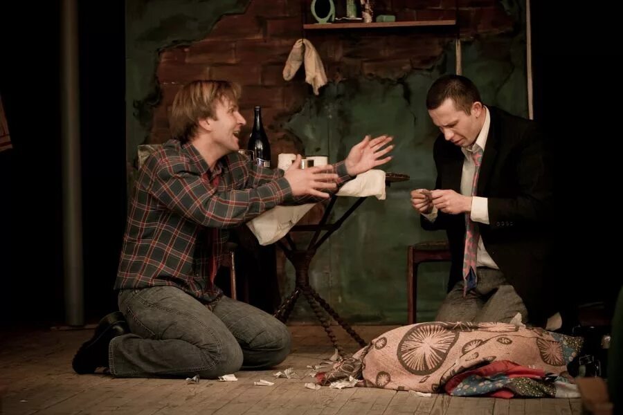 мражек мражек танцы на льду. художник эмигрант григорий мальцев. эмигранты спектакль нижний новгород. мрожек эмигранты.