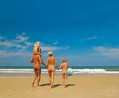 Nudists families