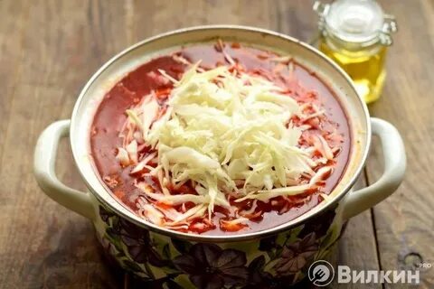 Борщ с тушенкой