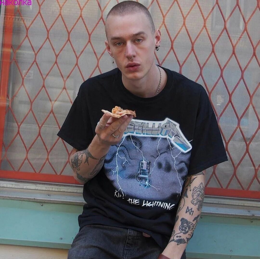 Демоны техник слушать Демоны техник слушать