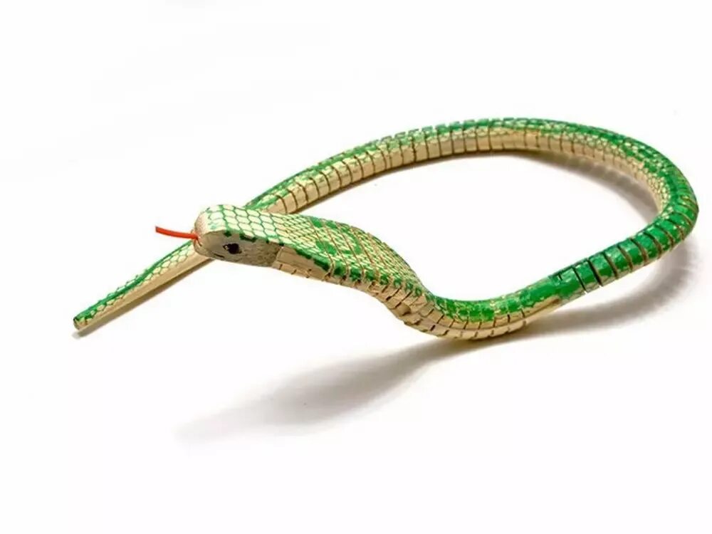 Игрушечная змея деревянная. Змея игрушка из дерева. Змея деревянная гибкая. Деревянная Кобра.