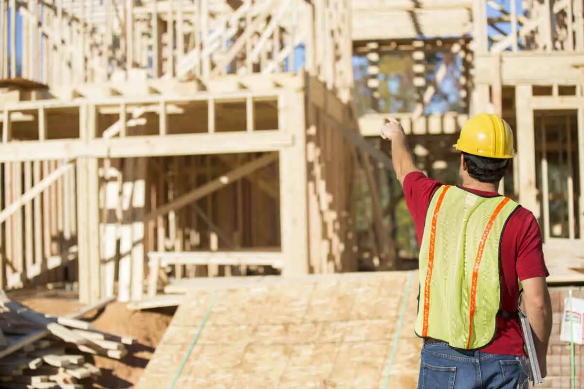 Building workers