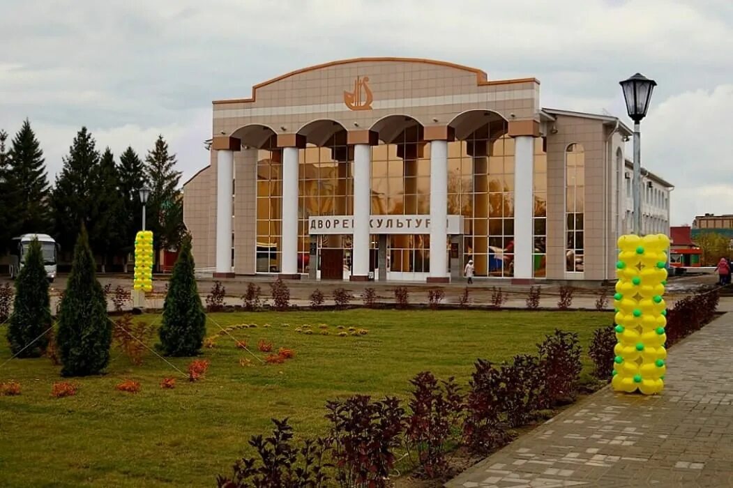 В центре Нурлата. Татарстан :: MILAV V - Социальная сеть ФотоКто