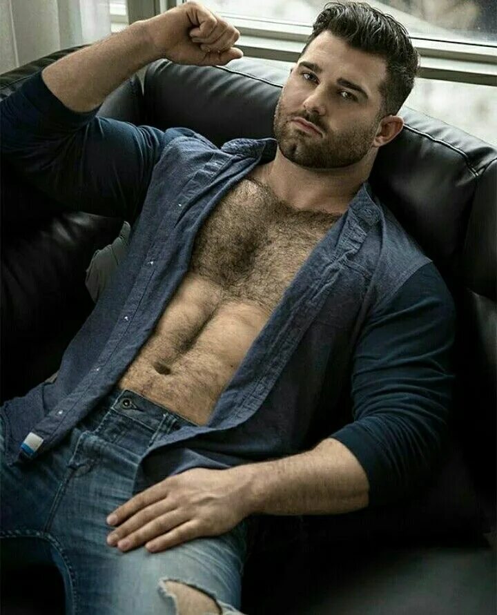 Волосатая грудь немцев. Брутальные кавказские мужчины. Model: alexander krupnov (russian: алекса́ндр крупнов). Бородатый парень. Красивая щетина.