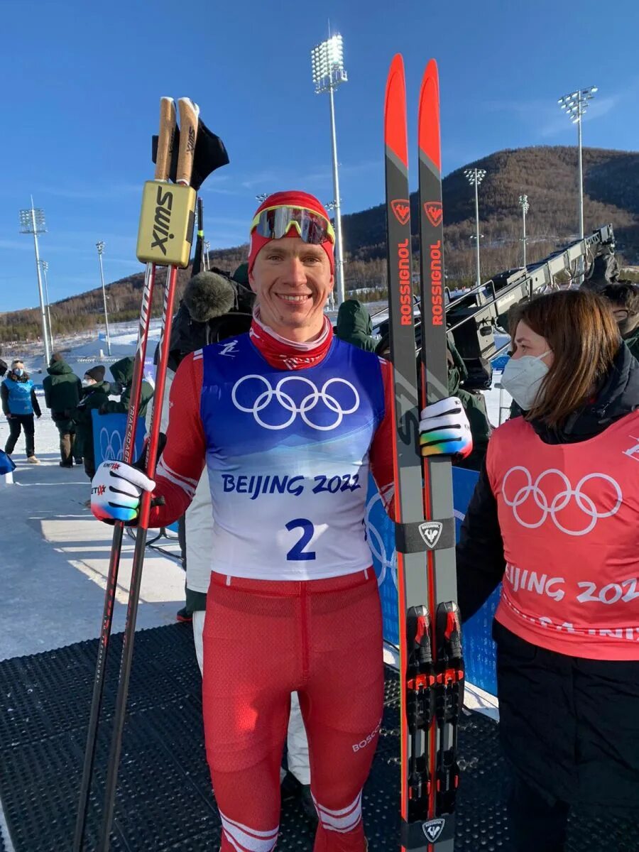 лыжники гонщики. российские лыжники гонщики ставшие олимпийскими чемпионами. александр большунов пекин 2022. александр большунов (лыжи, масс-старт, марафон). максим вылегжанин чемпионат мира 2015.
