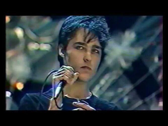 Вся жизнь моя ночной вокзал шатунов. Юра шатунов 1993. юрий шатунов детский дом концерт 1993.
