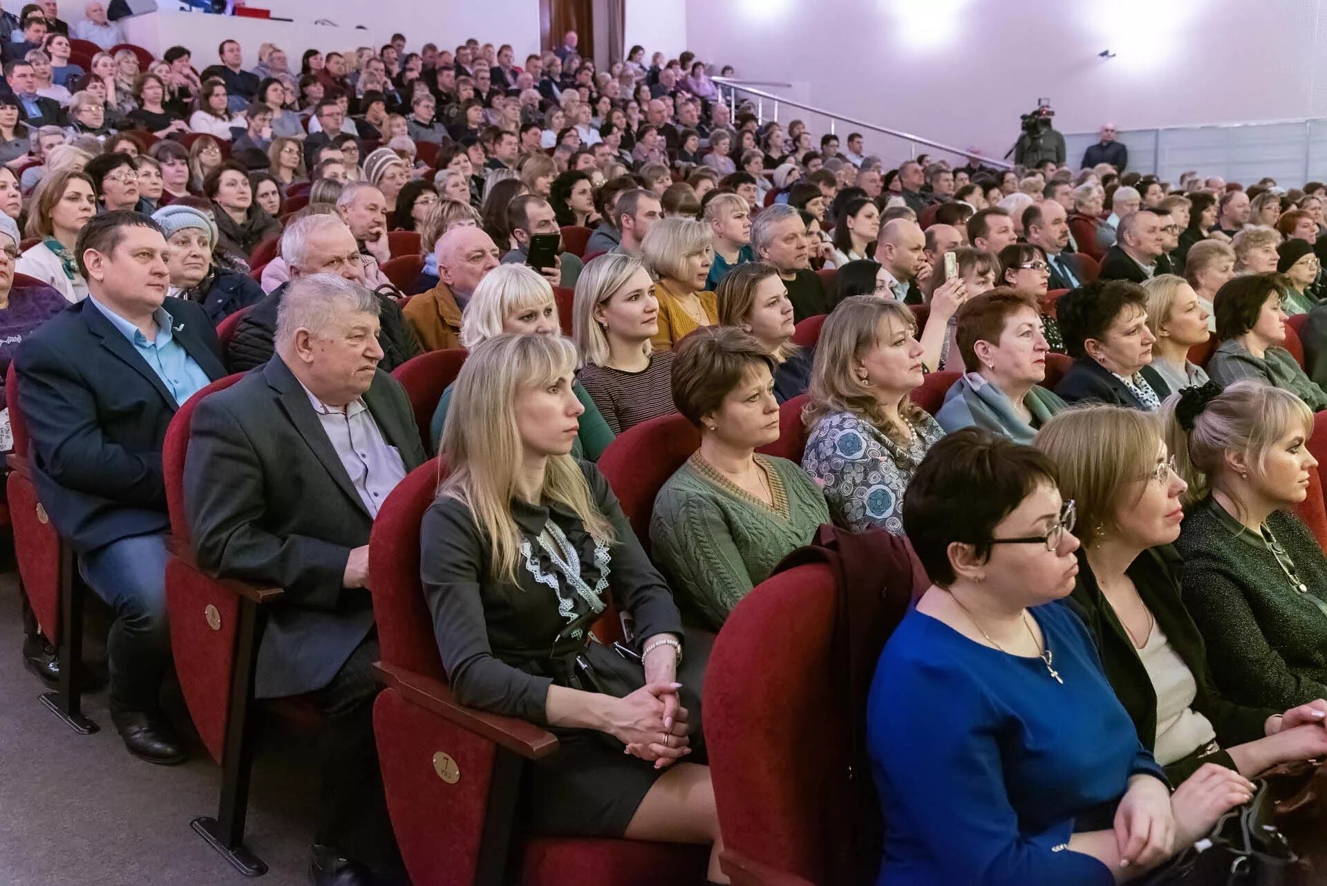 Кировская районная администрация. Кировская администрация Калужской области. Шапша посетил город Киров.