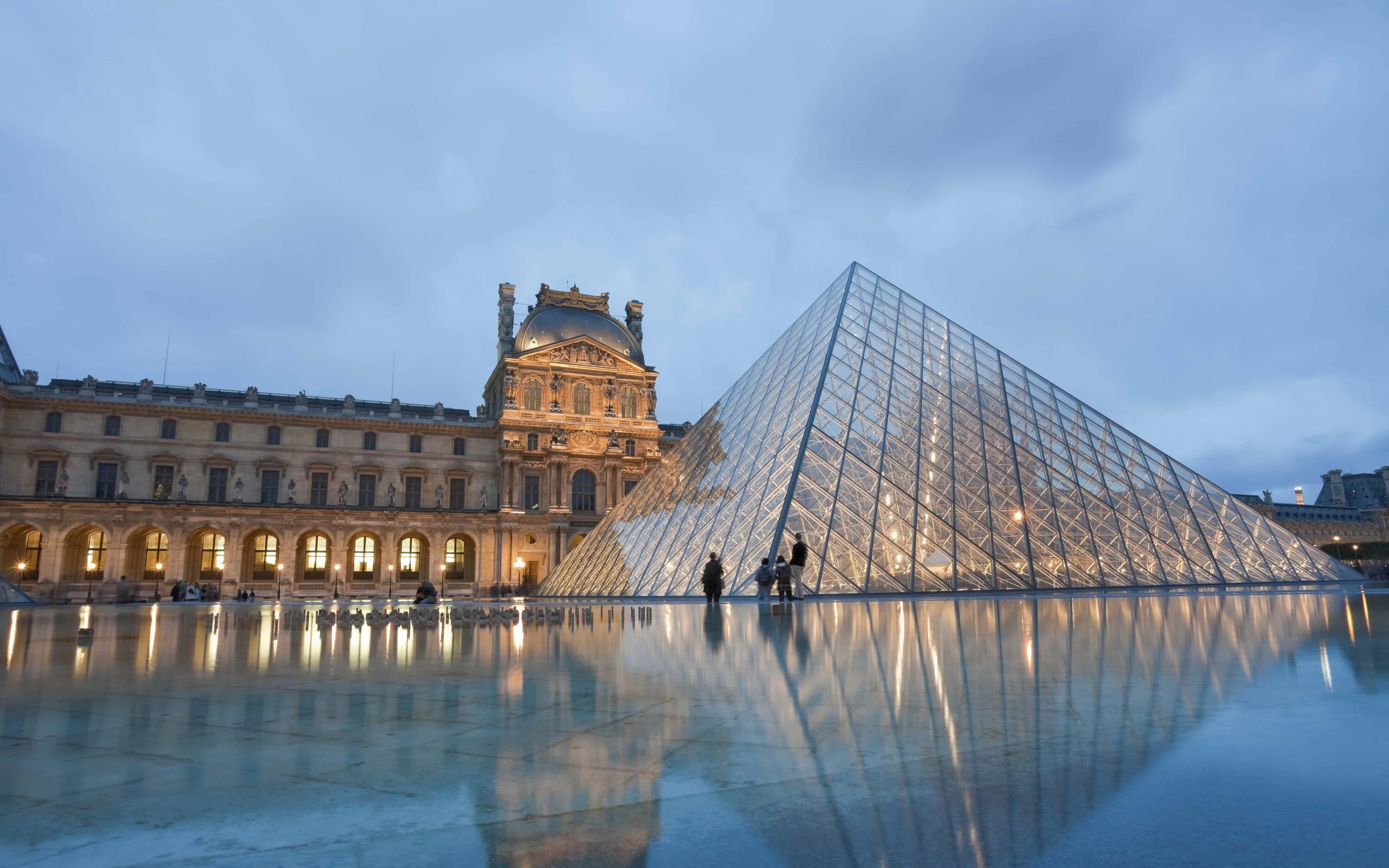 Musee louvre. Музеи. Лувр. Париж. Франция дворец Лувр. Лувр (Musée du Louvre) (1546 – 1555г., Париж).. Лувр пирамида.