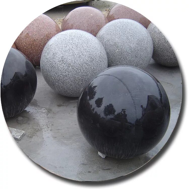 Купить круглый камень. Гранитные шары. Круглый камень. Круглые шары из гранита. Черный круглый камень.