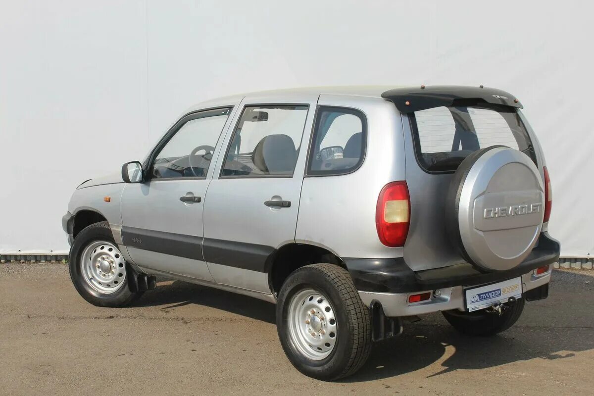 Авито 2123. Нива Шевроле 2003. ВАЗ-2123 Chevrolet Niva. ВАЗ 2123 2003.