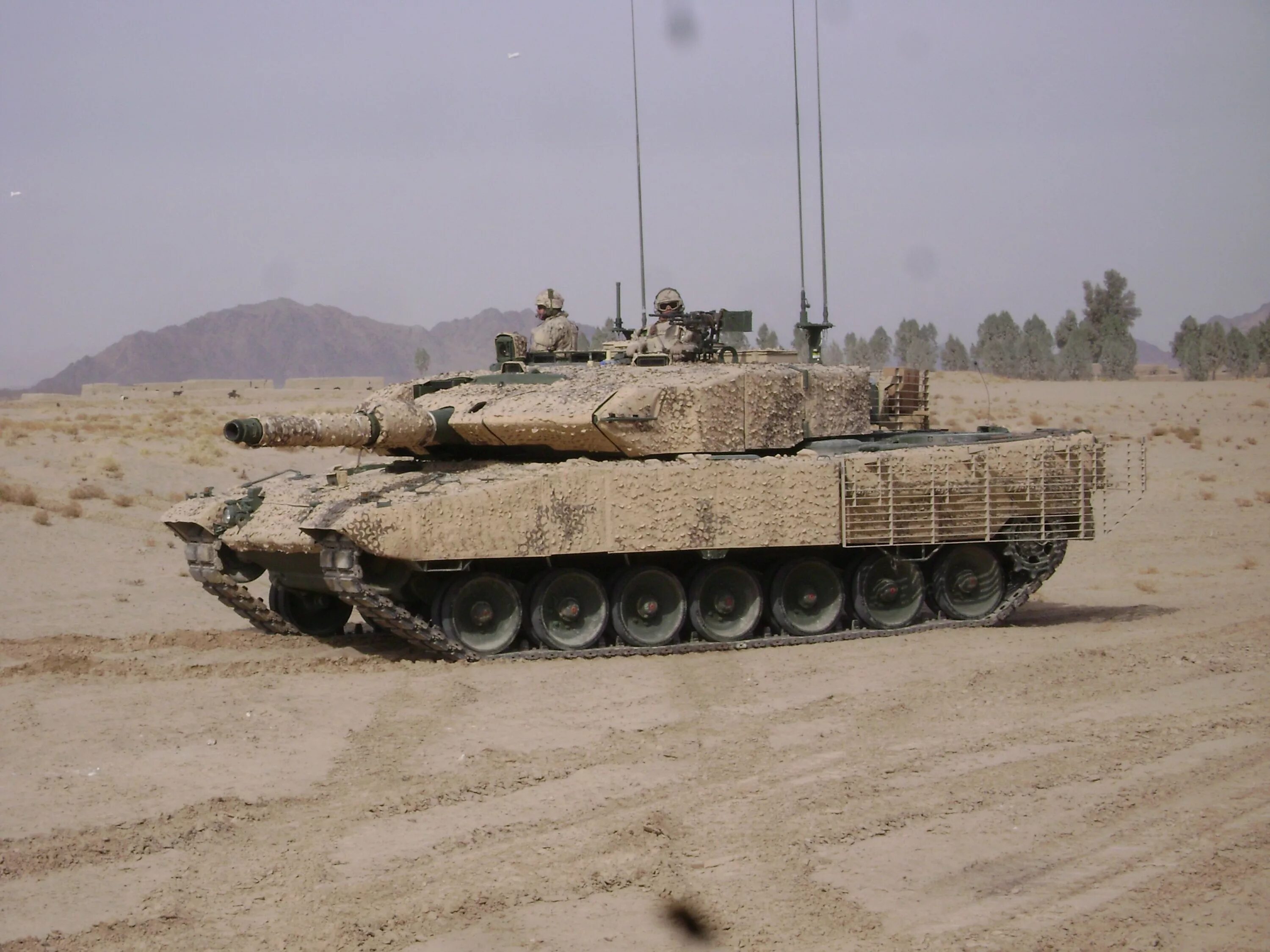 Leopard 7. Танк leopard 2a6. танки leopard 2a6. леопард 2а4. танк леопард 2.
