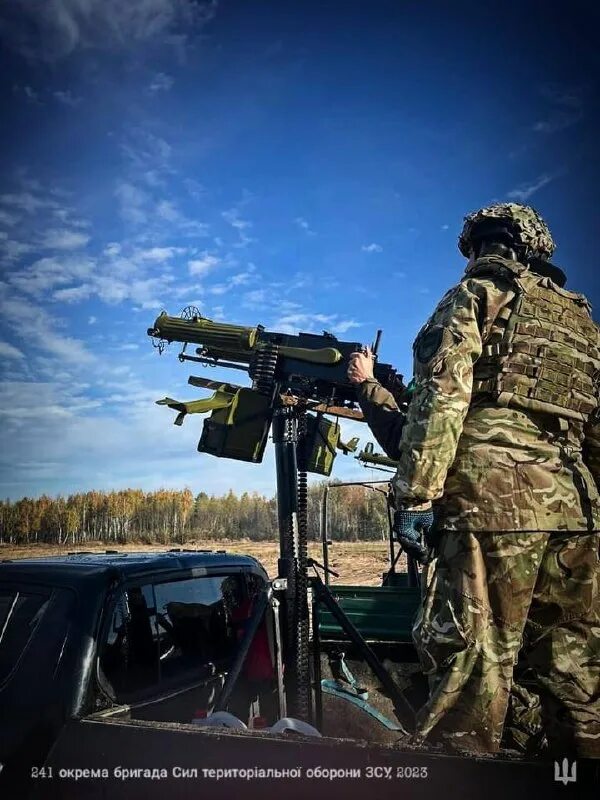 боевики в чечне 1995 и пленные солдаты. фото медиков. военный следователь. оперативный зсу телеграмм. коллективные силы одкб.