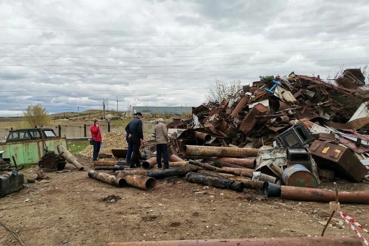 Новости взрыв в татарстане. ГАЗ на металлолом. Взрыв металла. Взрыв в Татарстане. Взрыв Челны металлолом.