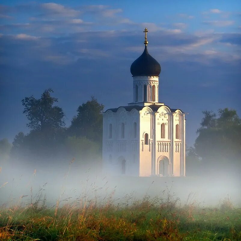 В россии меньше церквей